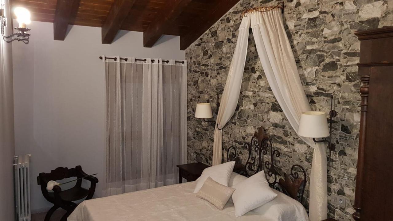 Casa Rural La Puerta Del Rio Lobos Сан-Леонардо-де-Яґуе Екстер'єр фото