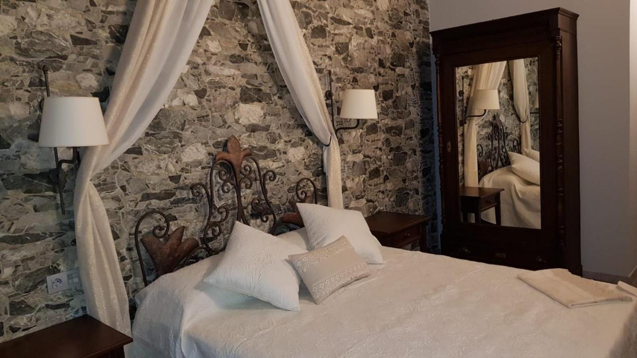 Casa Rural La Puerta Del Rio Lobos Сан-Леонардо-де-Яґуе Екстер'єр фото